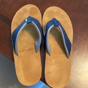 Hari Mari flip flops